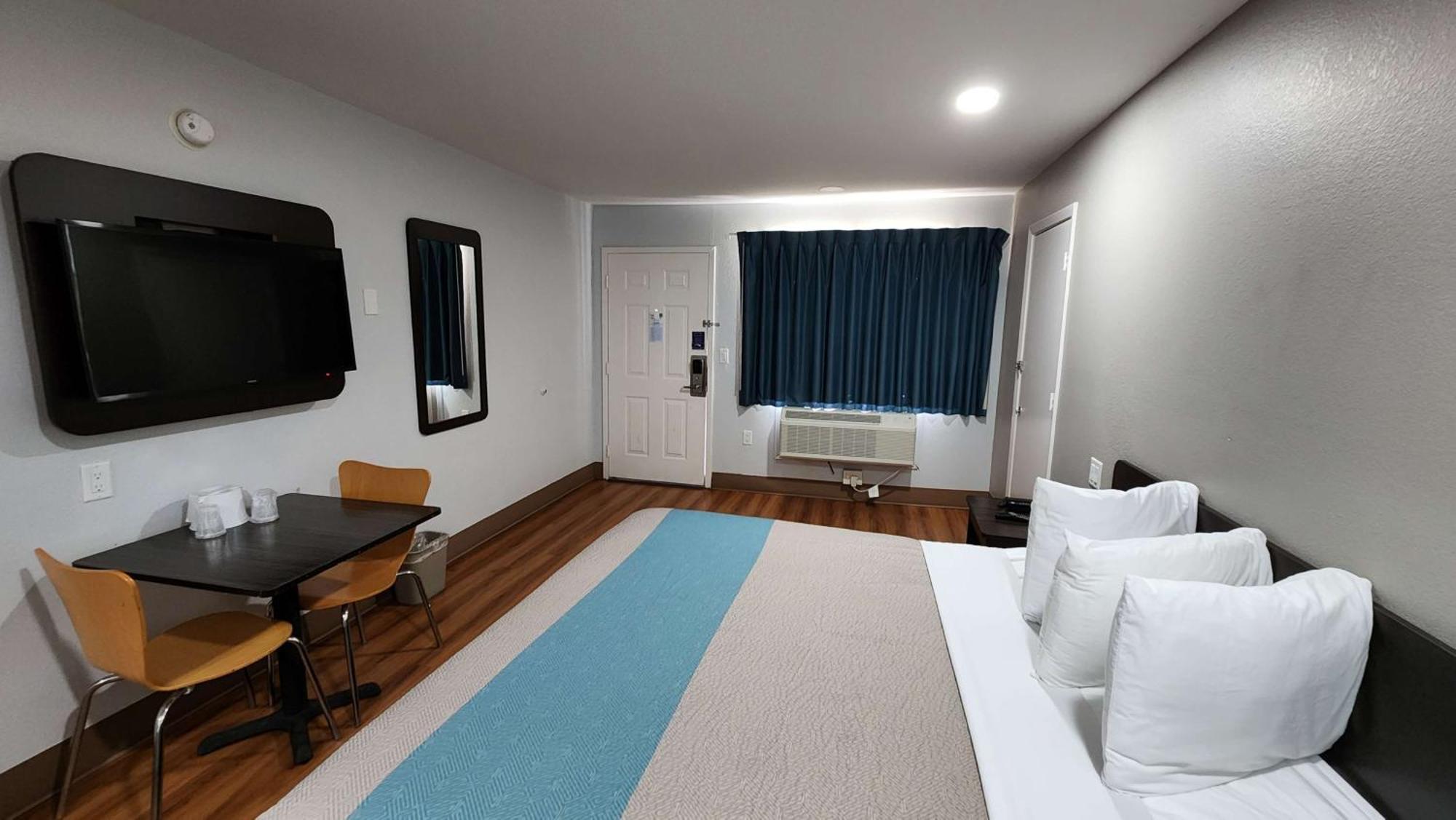 Motel 6-Webster, Tx - Houston - Nasa Lake Экстерьер фото