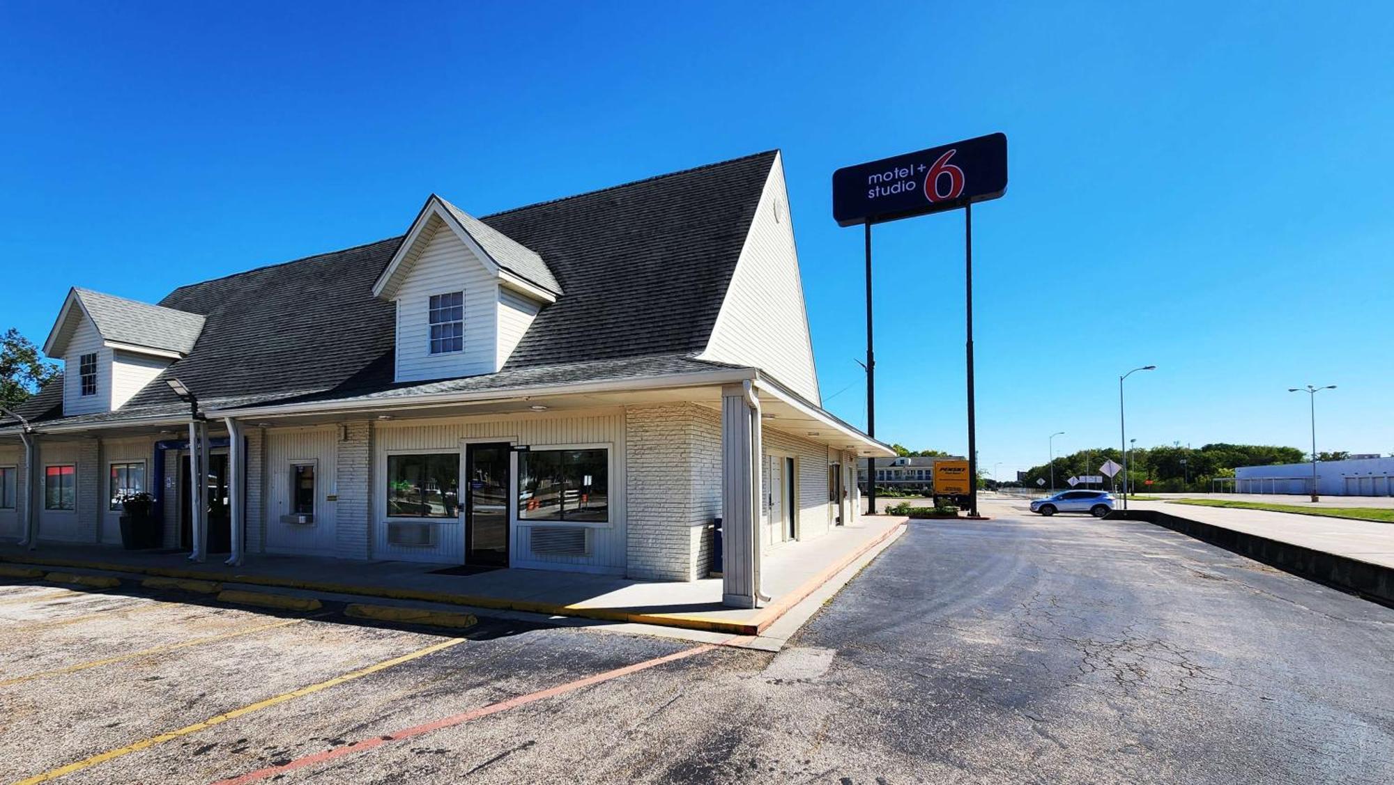Motel 6-Webster, Tx - Houston - Nasa Lake Экстерьер фото