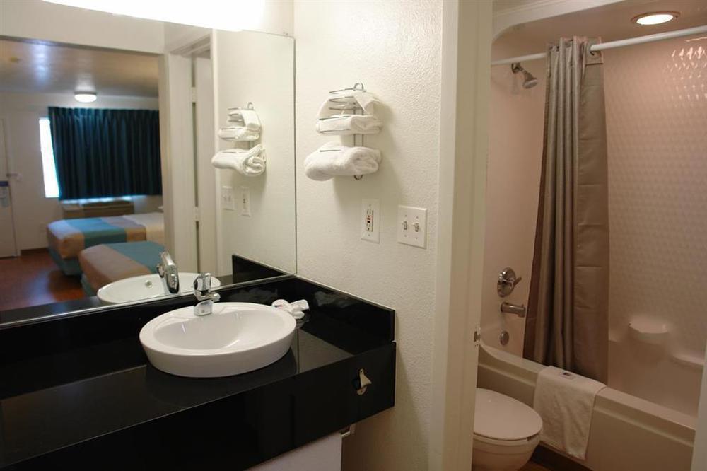 Motel 6-Webster, Tx - Houston - Nasa Lake Номер фото